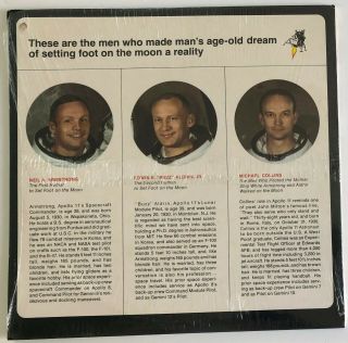 1969 LP / Man On The Moon: The Flight Of Apollo 11 / 8 PAGE COLOR BOOKLET 2