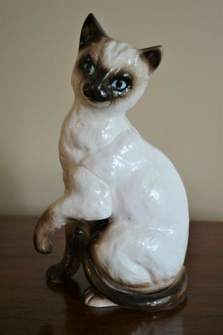 Vintage Porcelain Siamese Cat Figurine Blue Eyes 7 " Tall