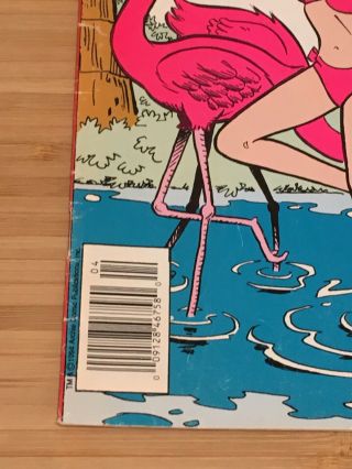 Veronica 34,  Pink Bikini Swimsuit Flamingo Cover,  Archie 1994 5