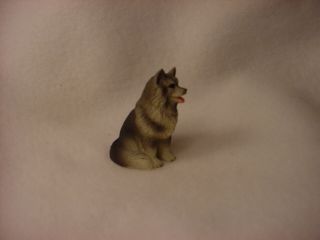 Keeshond Puppy Dog Figurine Resin Hand Painted Miniature Mini Small Collectible