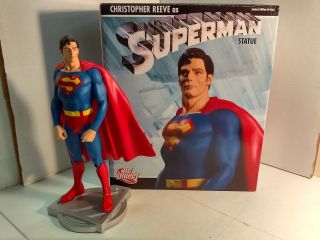 Dc Direct - Christopher Reeve As Superman Statue - 233/4000