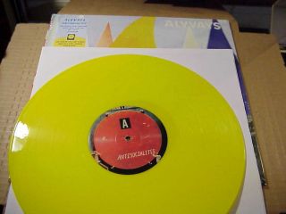 Lp: Alvvays - Antisocialites 180 Gr Yellow Vinyl,  Download