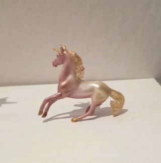 Breyer Mini Whinnie Unicorn Dazzle Fairytale Friends Mustang