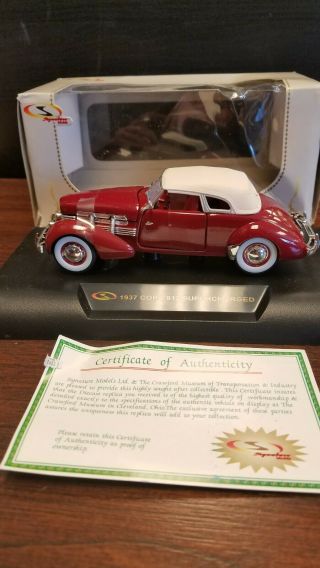 Vintage Diecast - - 1937 Cord 812 Supercharged - - 1/32 Scale - - Signature Series