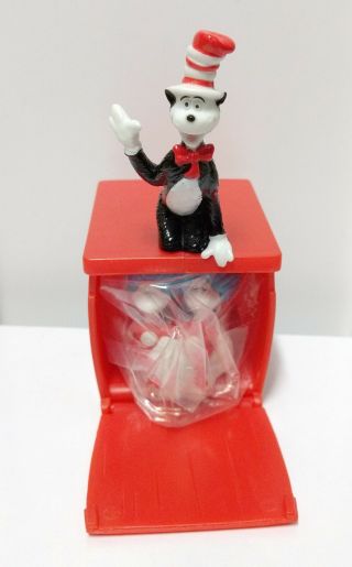 The Movie Dr.  Seuss Collectible Cat in the Hat Cake Kit Bakery Craft 2003 Figure 2