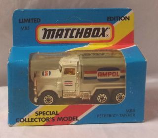 Mj7 Matchbox - L.  E.  - Mb05 Peterbilt Tanker - White & Gray - Ampol - Australia
