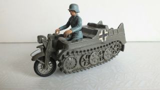 Vintage BRITAINS LTD KETTENKRAD WWII German Diecast Vehicle w/ Figure - code B 4
