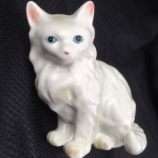 Vintage Porcelain White Persian Cat Kitten Bank Collectible Mid Century 5”