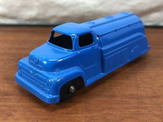 Old House Attic Find Vintage 1950’s Tootsietoy Blue Ford Oil Tanker Truck Toy 3