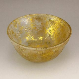 Antique Chinese Peking Glass Bowl Painted in Gold Glass Qing Dynasty 18th/19th c 3