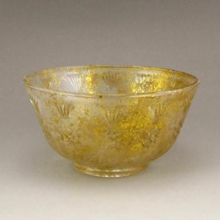 Antique Chinese Peking Glass Bowl Painted in Gold Glass Qing Dynasty 18th/19th c 7
