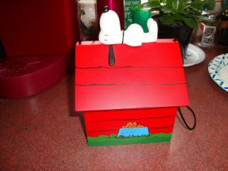 Snoopy Lying On Top Of His Doghouse Bird House Colors Bright:) Cute:)