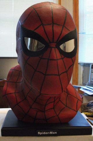 Dynamic Force Spider - Man 13 Inch Head Bust By Alex Ross