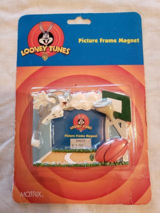 Matrix Looney Tunes Bugs Bunny Basketball Picture Frame Magnet 1997