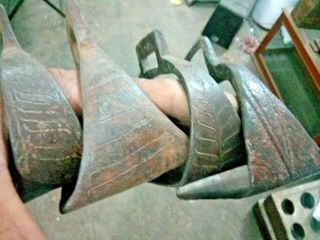 1800 ' s Antique Old Rare Iron Hand Carved Horse Paddle Stirrups 4 Foot Rest 4