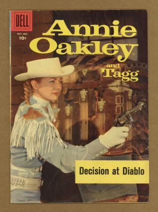 Annie Oakley And Tagg (dell) 17 1958 Vg 4.  0
