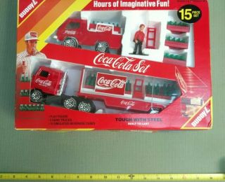 Coca - Cola Set Buddy L - 15 piece set,  trucks play figure beverage cases simulated 3