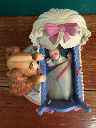 WDCC Walt Disney Welcome Little Darling (Lady and the Tramp) - - - - - - - 9