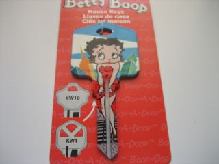 Betty Boop " Betty Boop In Ny City " Key Kwikset Kw1 House Key Blank /