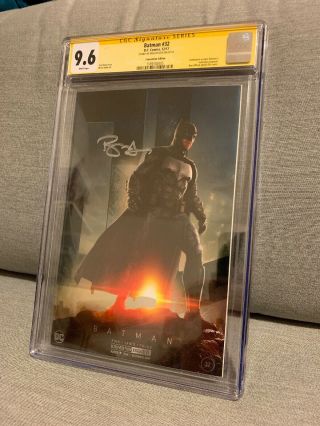 Batman 32 Cgc Ss Ben Affleck Signed 9.  6 Autograph Photo Foil Cover