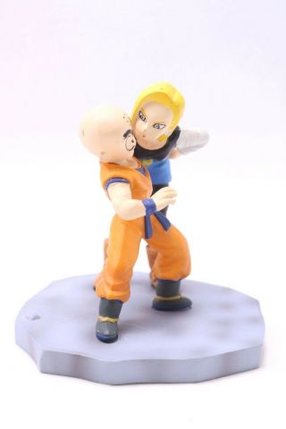 Dragon Ball Capsule Krillin Android18 Kiss Figure Authentic 3 " Mh Jp
