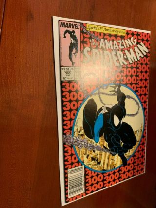 The Spider - Man 300 NM 1st Printing Key Venom Issue (May 1988,  Marvel) 7