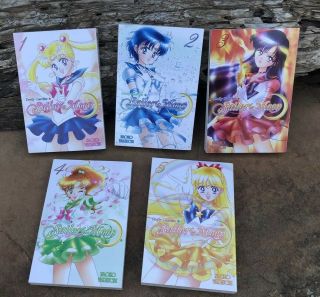 Pretty Guardian Sailor Moon Manga Volume 1 - 5 English Version Euc