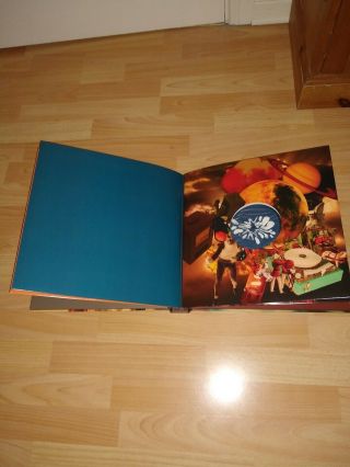 Oasis - Dig Out Your Soul (4 LP,  2 CD and DVD) 6