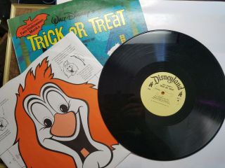 Vintage 1974 Walt Disney Disneyland Record - Trick Or Treat W Rare Mask Vinyl