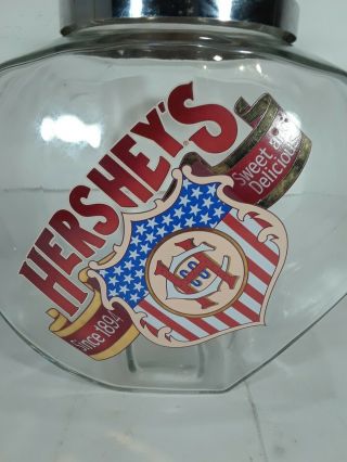 VINTAGE HERSHEY ' S CHOCOLATE GLASS CANDY Cookie JAR W/ LID 3