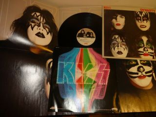 Near Vinyl - Kiss Dynasty Rare Lp Record With Poster 1979 Nblp7152