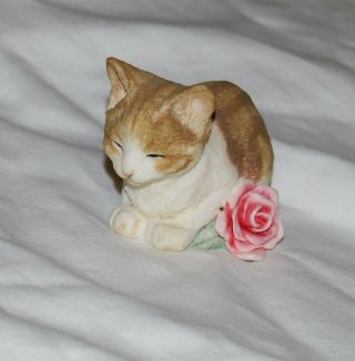 Country Artists Kitten Asleep With Rose 02220 Figurine 3 " Wide