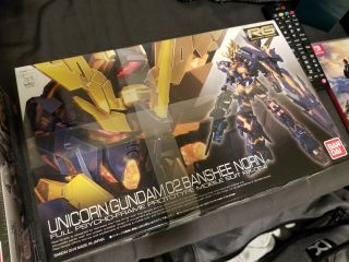Bandai Hobby Gundam Uc Unicorn 02 Banshee Norn Real Grade Rg 1/144 Model Kit