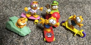 Vintage 1981 United Feature Syndicate Garfield Mini Pvc Collectable Toy Figures