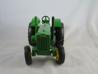 John Deere Collector Edition 1/16 scale tractor model,  Model D 4