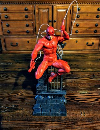 Diamond Select Marvel Gallery Comic Daredevil Pvc Statue - Defenders No Box