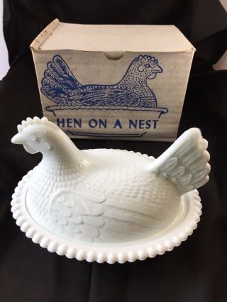 Vintage Indiana White Milk Glass Hen On A Nest Chicken In A Basket