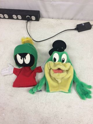 Warner Brothers Marvin Martian And Michigan J.  Frog Puppets