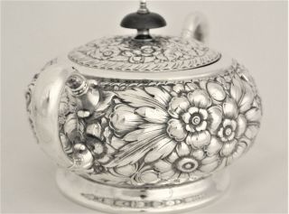 E G WEBSTER SILVER PLATE EMBOSSED REPOUSSE FLORAL HIGH RELIEF CREAMER SUGAR 6