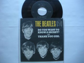Beatles 1964 0riginal Picture Sleeve,  45 " Do You Want To Know A Secret? " Vj - 587