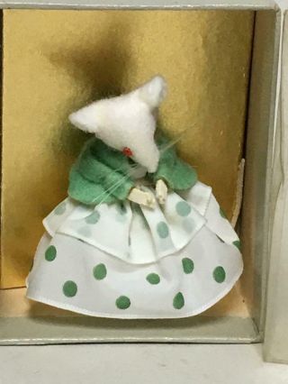 Miniature 1.  75 " Felt Mouse In Gown From The Design Center London