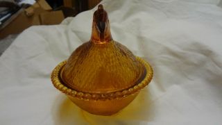 Vintage Indiana Glass Amber Chicken Hen on Nest Covered Candy Dish 4