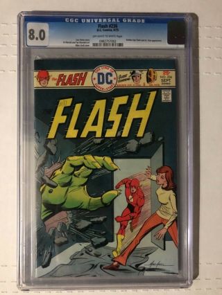 Flash 236 Cgc 8.  0 Dr.  Fate Golden - Age Flash Dc Comics 1975