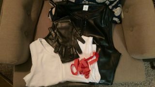 Final Fantasy Tifa Cosplay: Vest,  Shirt Gloves,  Ribbon Medium