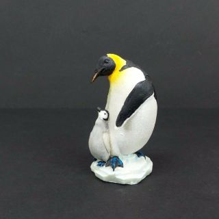Emperor Penguin With Baby Small Figurine Collectible Statue A