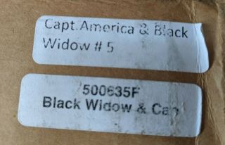 Captain America and Black Widow Sideshow Fine Art Print 5/300 500635F 5