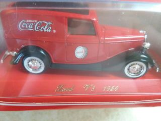COLLECTIBLE COCA COLA DIE CAST METAL 1/43 SCALE FORD V8 1936, 3