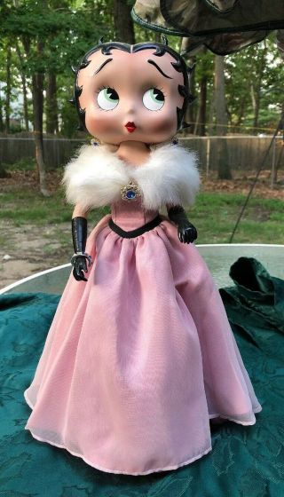 Vintage Danbury 15.  5 " Betty Boop Porcelain Doll Figurine