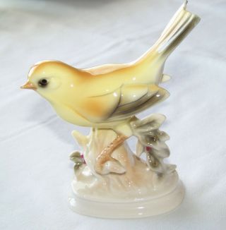 Vintage: Norleans Japan - Bird Figurine - Yellow Finch