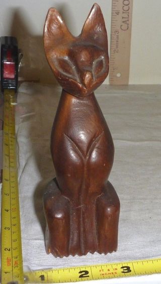 Vtg Hand - Carved Wood Sitting Cat Figurine - 6 " High